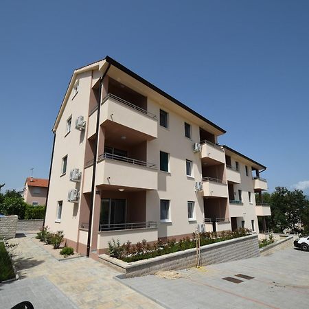 Apartments Medna Čižići Bagian luar foto
