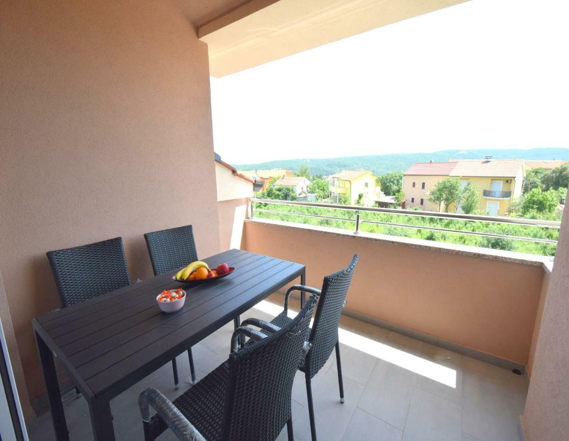 Apartments Medna Čižići Bagian luar foto